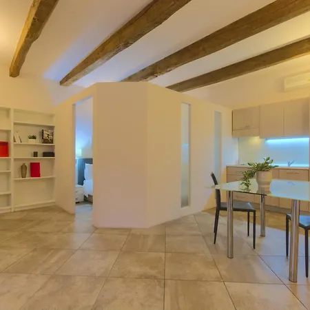 Imola Residence *
