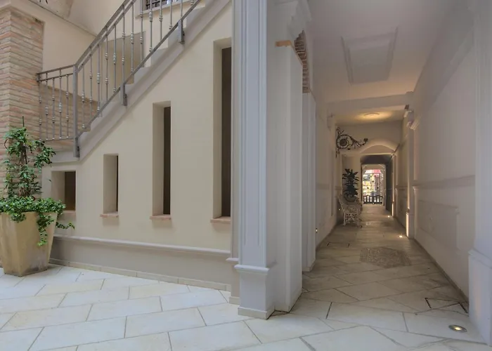 Imola Suites شقة إيمولا