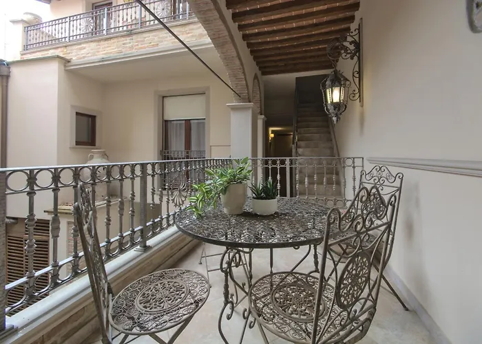 Imola Suites Apartman Imola