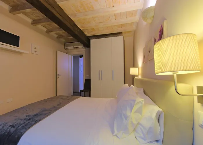 Imola Suites * Imola