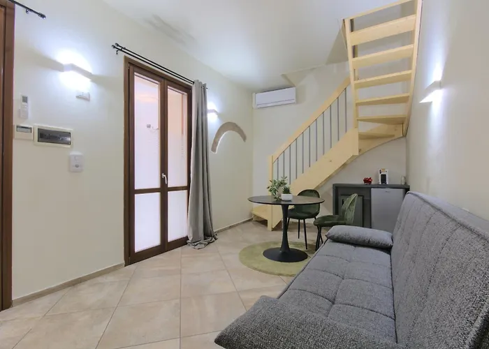 Imola Suites Apartman *